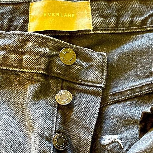 Everlane washed black jeans. Women’s size 31. Like new. - Picture 4 of 4